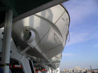 IMGP5605.JPG (93816 bytes)